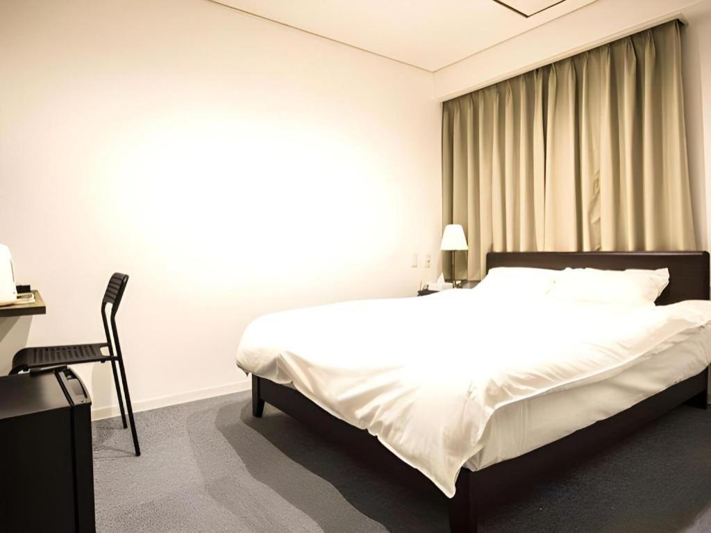 Rozy Hotel Namba Osaka Exterior foto
