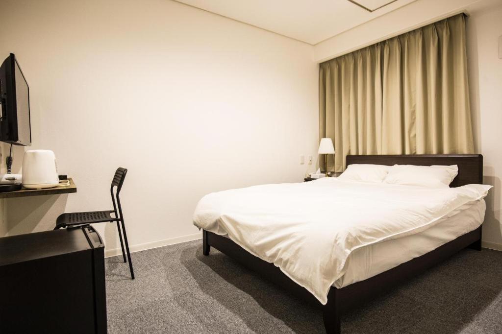 Rozy Hotel Namba Osaka Exterior foto